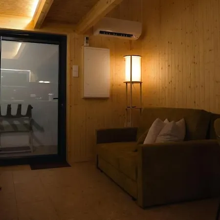 1 Minute From - Wood Шале *