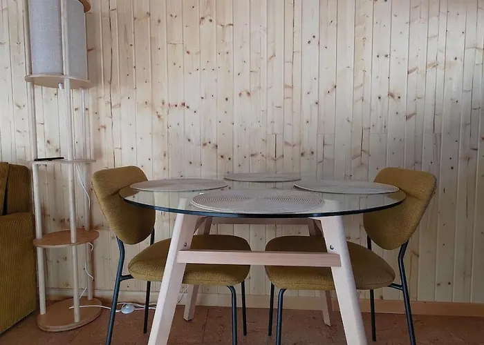 1 Minute From - Wood * Балеал