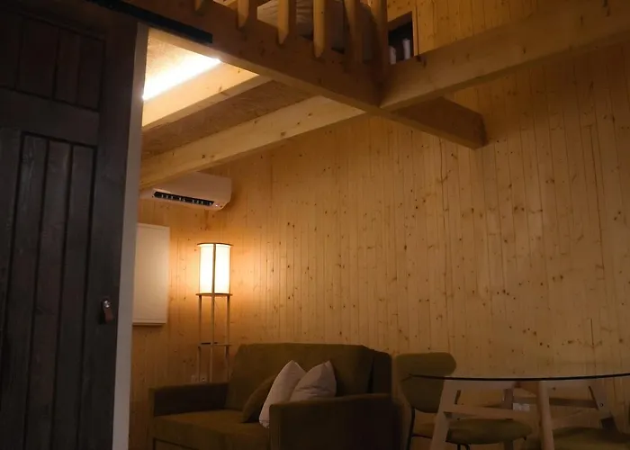 Шале 1 Minute From - Wood *